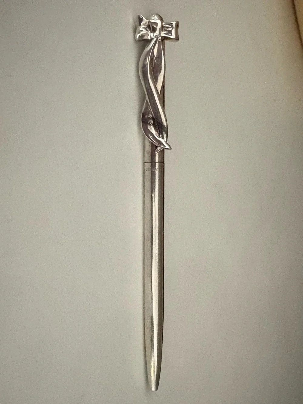 Tiffany & Co. Sterling Silver Ribbon Bow Ballpoint Pen